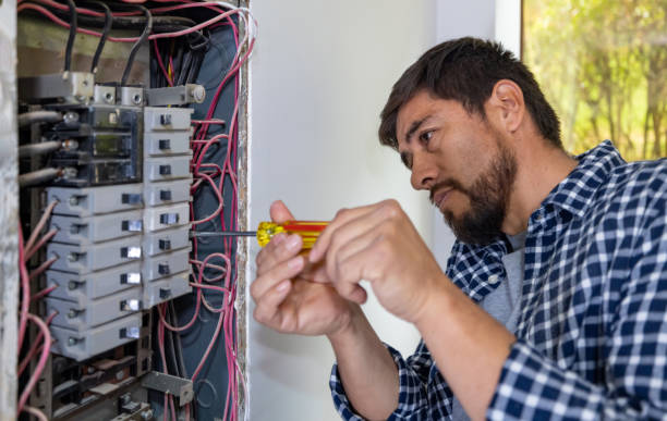 Commercial Electrical Services in East Dundee, IL